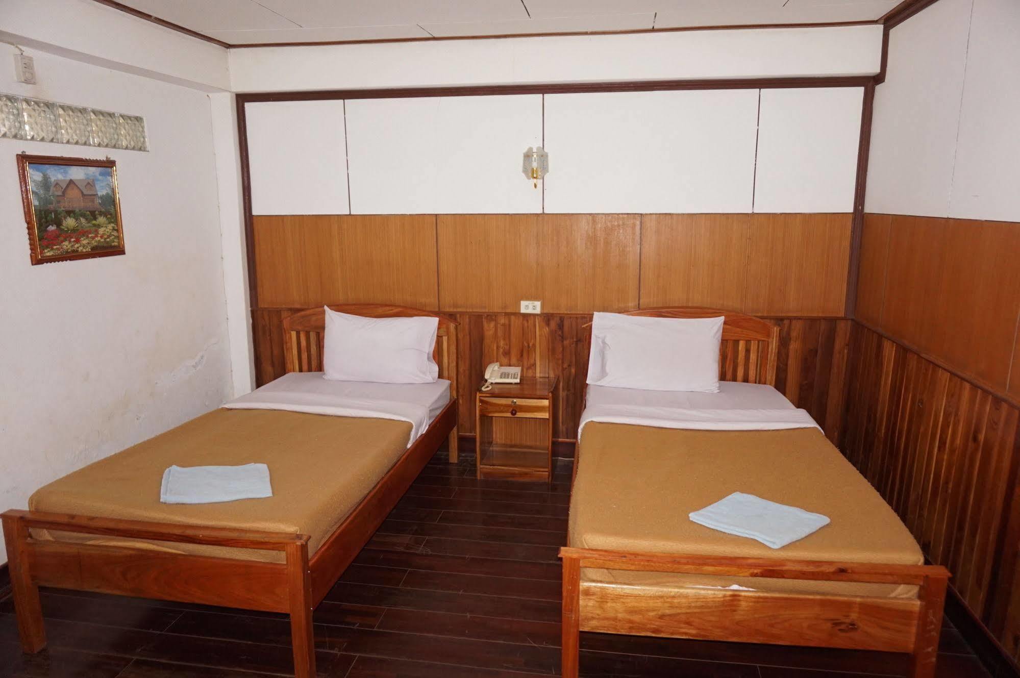 Champa Hotel Pakse Dış mekan fotoğraf